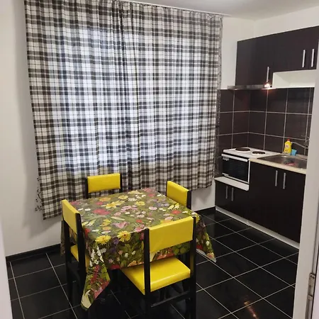 Emona 5 Floor 3 Бургас