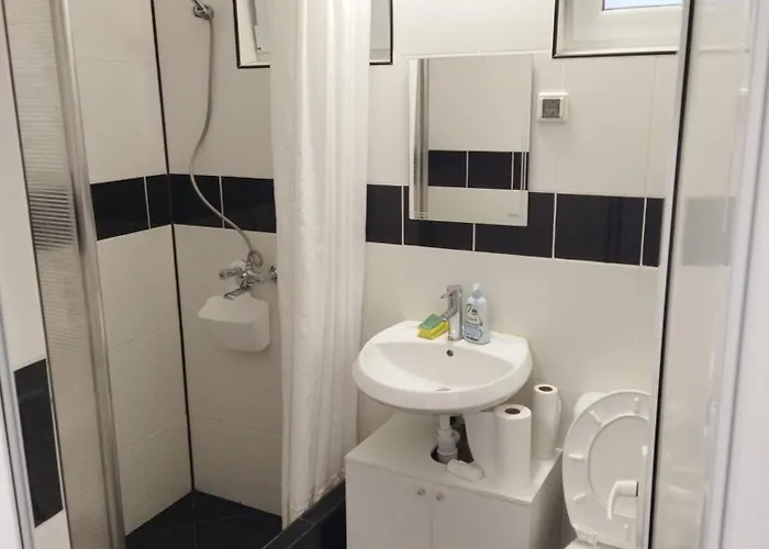 Appartement Emona 5 Floor 3 *